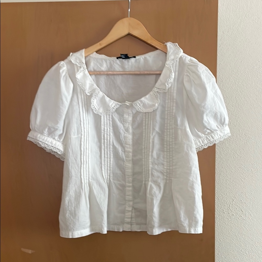 Forever 21 White Ruffled Blouse